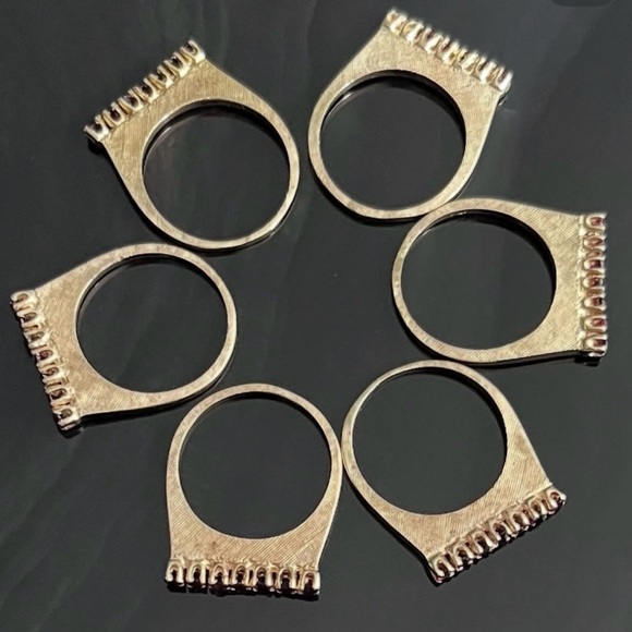 14k Gold and Garnet Rings - set of 3 - Picture 10 of 12